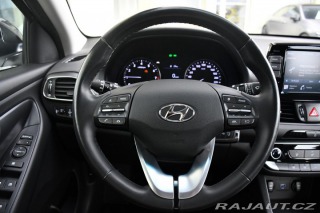Hyundai i30 2021