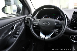 Hyundai i30 2021