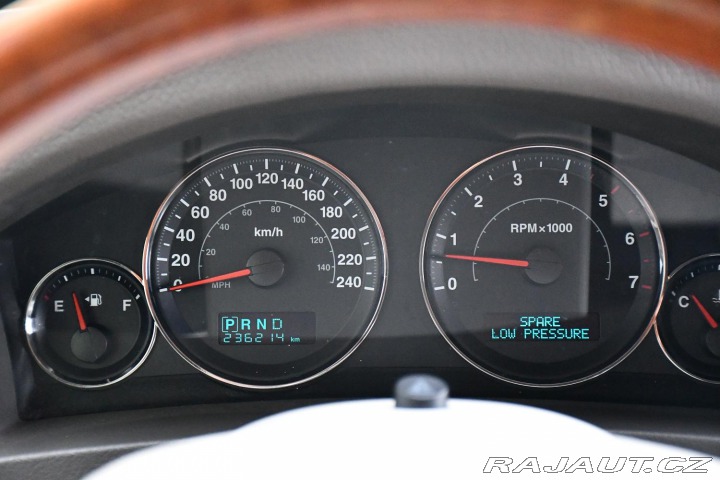 Jeep Grand Cherokee 3.0CRD AWD TAŽNÉ 2006