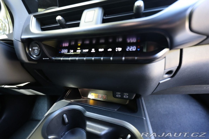 Lexus Ostatní modely UX 300h 300h 2,0 HEV BUSINESS TEC 2025
