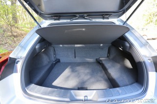 Lexus Ostatní modely UX 300h 300h 2,0 HEV BUSINESS TEC 2025