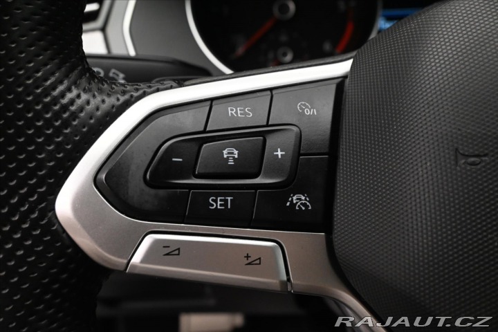 Volkswagen Passat 2,0 TDI 147kW 4x4 DSG Zár 2023