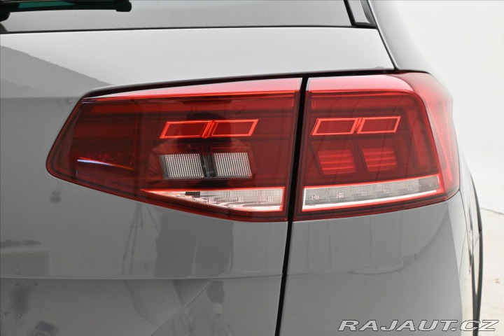 Volkswagen Passat 2,0 TDI 147kW 4x4 DSG Zár 2023