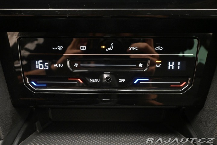 Volkswagen Passat 2,0 TDI 110 kW DSG Busine 2023