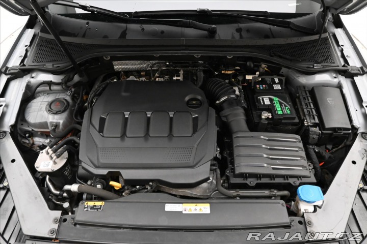 Volkswagen Passat 2,0 TDI 110 kW DSG Busine 2023