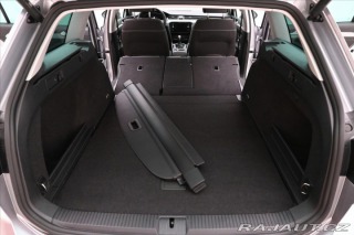 Volkswagen Passat 2,0 TDI 110 kW DSG Busine 2023