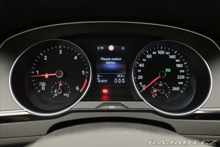 Volkswagen Passat 2,0 TDI 110 kW DSG Busine 2023