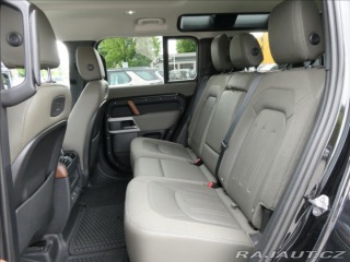 Land Rover Defender 3,0 D250 110 SE,1.maj,ČR, 2021