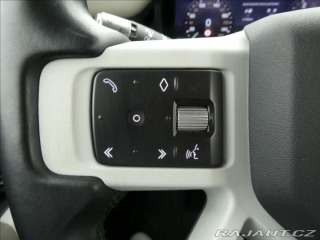 Land Rover Defender 3,0 D250 110 SE,1.maj,ČR, 2021
