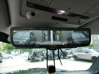 Land Rover Defender 3,0 D250 110 SE,1.maj,ČR, 2021