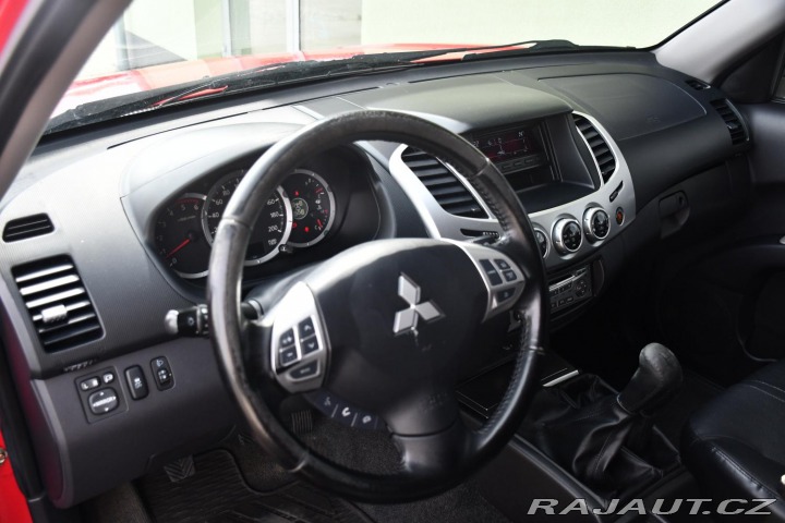Mitsubishi L200 DK DI-D 2,5HP TOP EDITION 2015