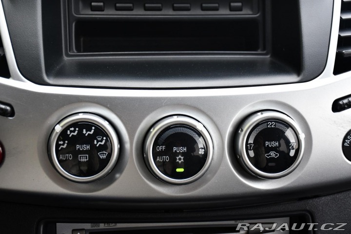 Mitsubishi L200 DK DI-D 2,5HP TOP EDITION 2015