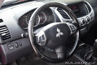 Mitsubishi L200 DK DI-D 2,5HP TOP EDITION 2015