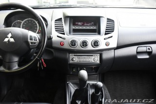 Mitsubishi L200 DK DI-D 2,5HP TOP EDITION 2015