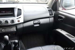 Mitsubishi L200 DK DI-D 2,5HP TOP EDITION 2015