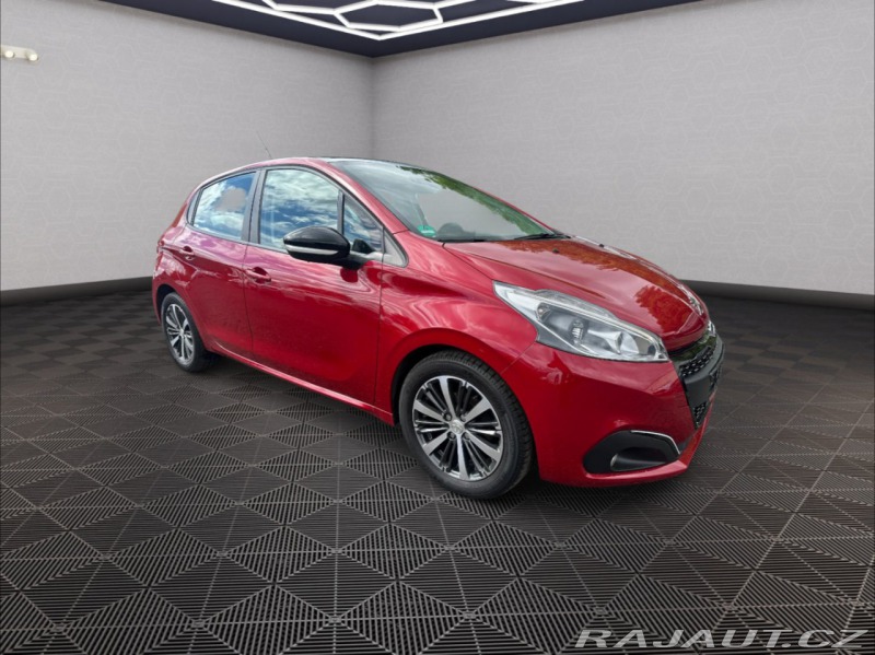 Peugeot 208 1,2 i 60kw Style