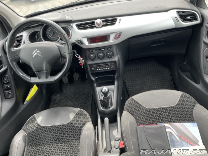 Citroën C3 1,4 i 54kw CZauto 1majite 2011