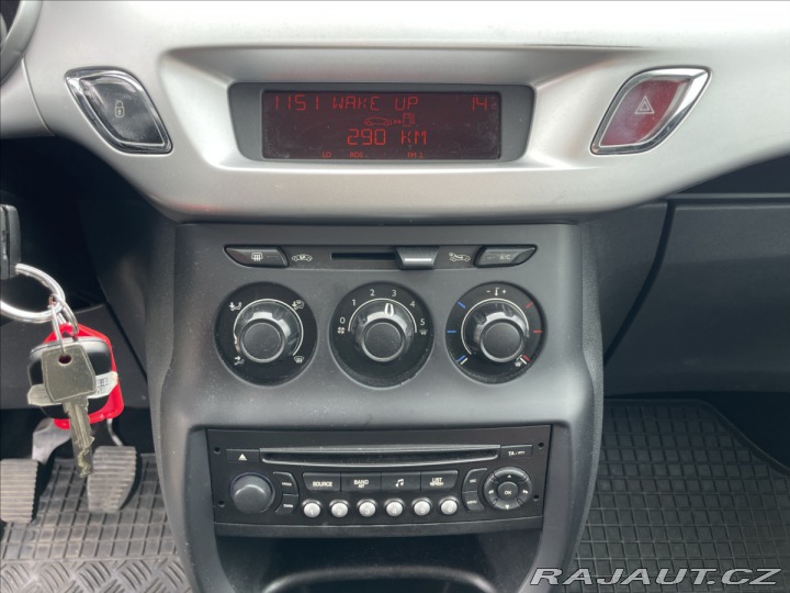 Citroën C3 1,4 i 54kw CZauto 1majite 2011