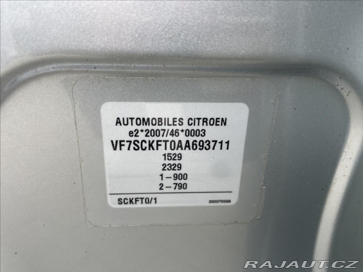 Citroën C3 1,4 i 54kw CZauto 1majite 2011