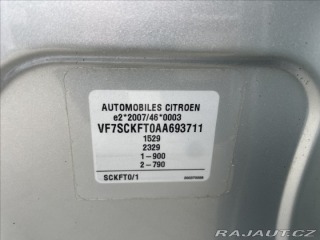 Citroën C3 1,4 i 54kw CZauto 1majite 2011