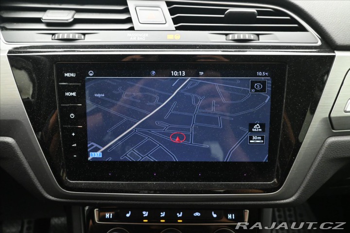 Volkswagen Touran 1,6 TDI 85kW Navi Senzory 2018