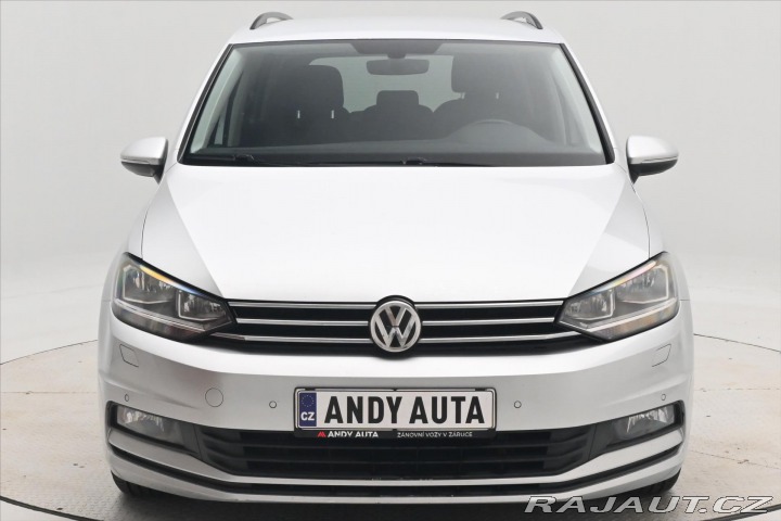 Volkswagen Touran 1,6 TDI 85kW Navi Senzory 2018