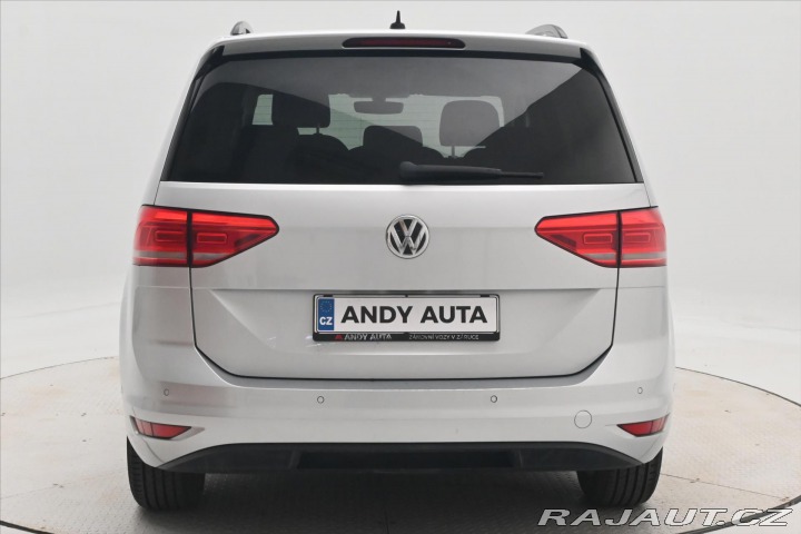 Volkswagen Touran 1,6 TDI 85kW Navi Senzory 2018