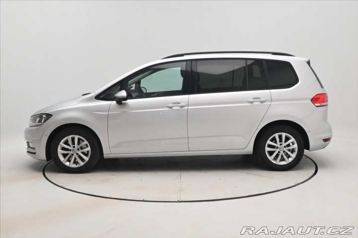 Volkswagen Touran 1,6 TDI 85kW Navi Senzory 2018