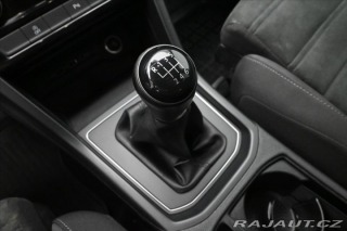 Volkswagen Touran 1,6 TDI 85kW Navi Senzory 2018