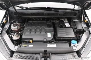 Volkswagen Touran 1,6 TDI 85kW Navi Senzory 2018