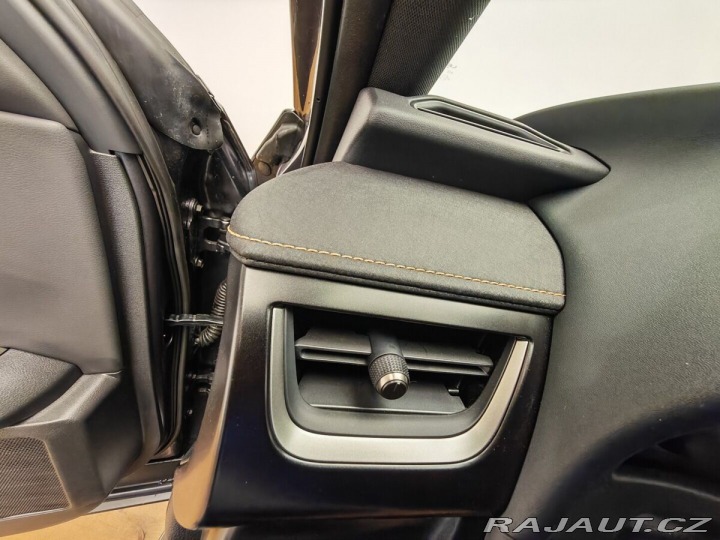 Lexus Ostatní modely UX 300h 300h 4×4 F Sport Design 2025