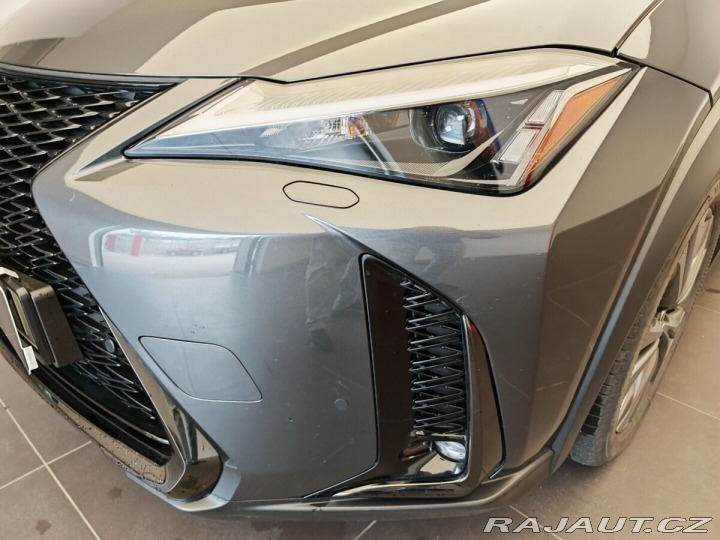 Lexus Ostatní modely UX 300h 300h 4×4 F Sport Design 2025
