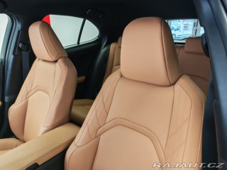 Lexus Ostatní modely UX 300h 300h 4×4 F Sport Design 2025