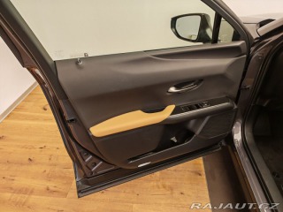 Lexus Ostatní modely UX 300h 300h 4×4 F Sport Design 2025