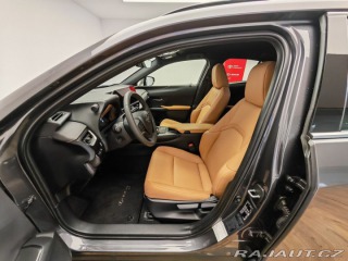 Lexus Ostatní modely UX 300h 300h 4×4 F Sport Design 2025