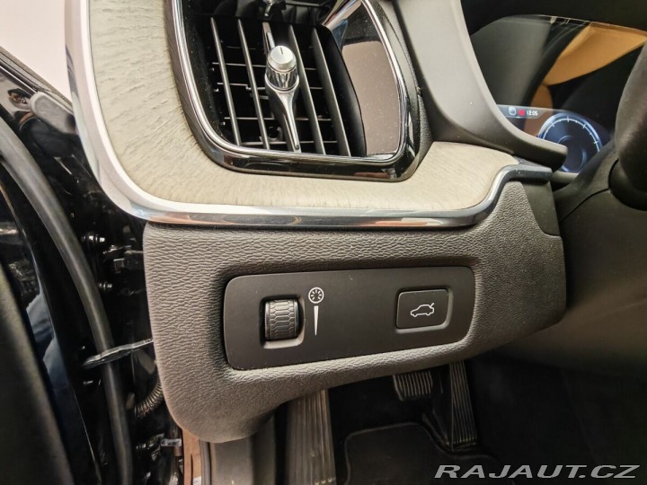 Volvo XC60 T6 2019