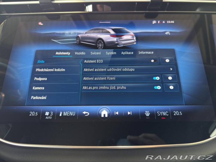 Mercedes-Benz E E 300 de 4MATIC kombi 2025
