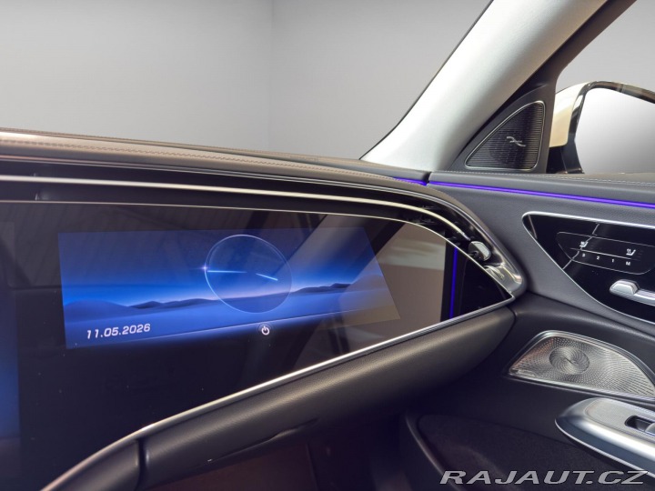 Mercedes-Benz E E 300 de 4MATIC kombi 2025