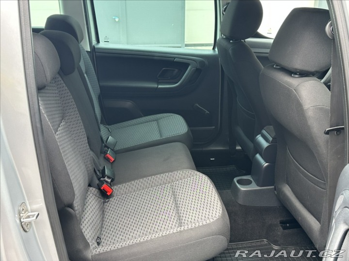 Škoda Roomster 1,2 HTP 69PS  Style 2011