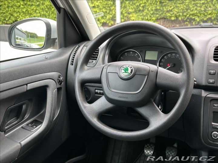 Škoda Roomster 1,2 HTP 69PS  Style 2011