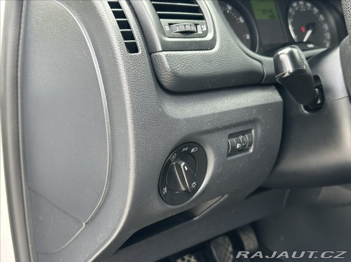 Škoda Roomster 1,2 HTP 69PS  Style 2011