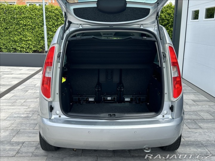Škoda Roomster 1,2 HTP 69PS  Style 2011