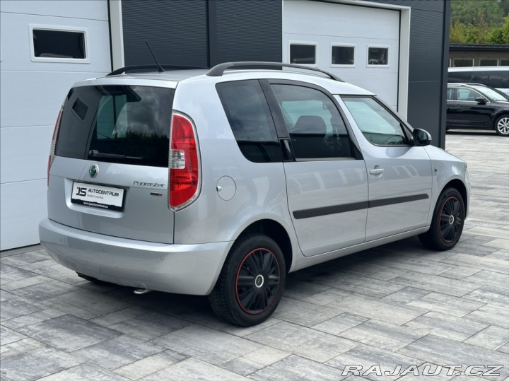 Škoda Roomster 1,2 HTP 69PS  Style 2011