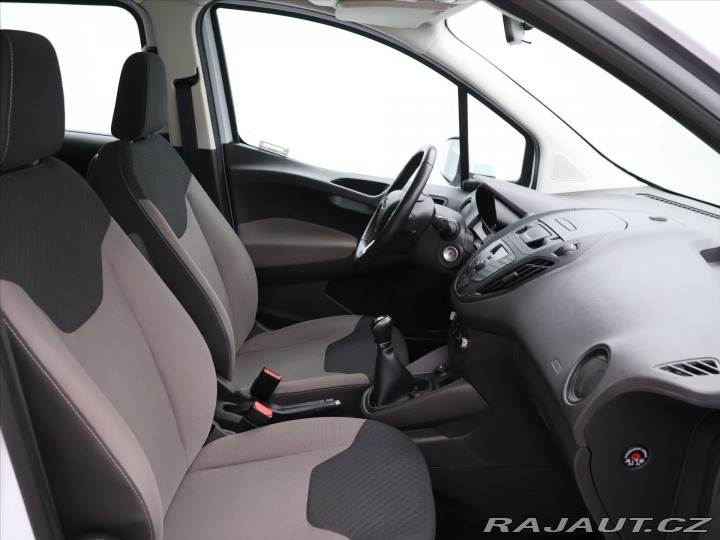 Ford Tourneo Courier 1,0 EB 74kW CZ Titanium 1 2017