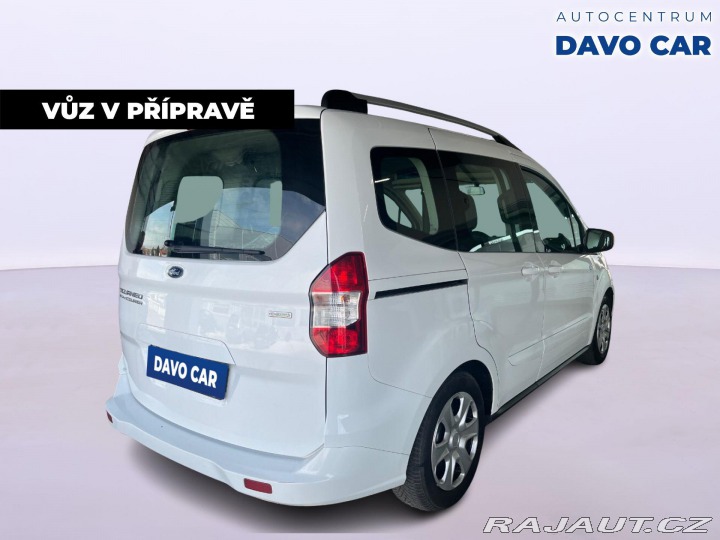 Ford Tourneo Courier 1,0 EcoBoost 74 kW Titani 2017