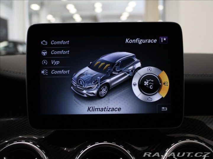 Mercedes-Benz GLA 2,0 250 4Matic Paměť H/K 2016