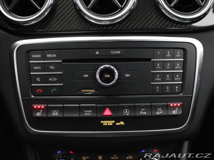 Mercedes-Benz GLA 2,0 250 4Matic Paměť H/K 2016