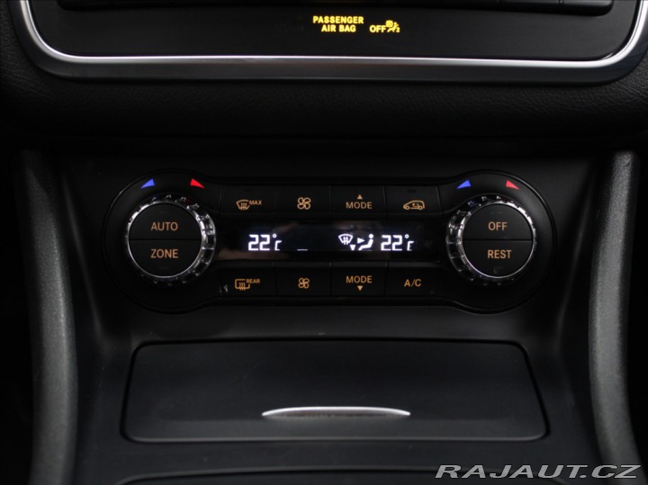 Mercedes-Benz GLA 2,0 250 4Matic Paměť H/K 2016