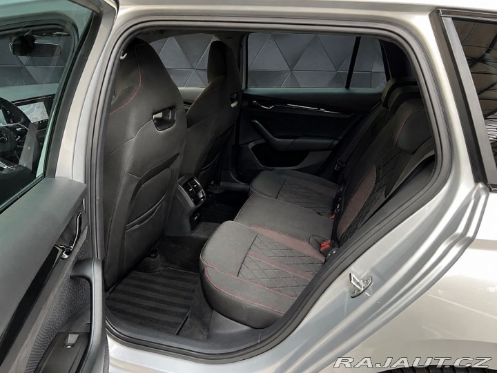 Škoda Octavia 2.0TDI 147kW RS DSG 4x4, 2024