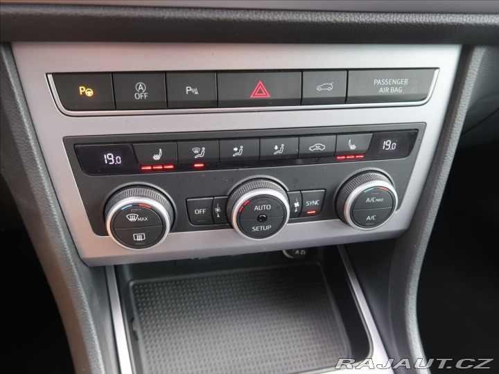 Seat Ateca 1,5 TSi FR DSG ČR 2022